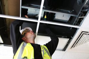 نصب و نگهداری